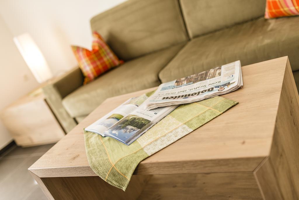 Beim Dorner Apartment Schenna Bilik gambar